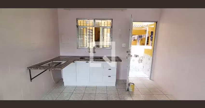 Casa para aluguel - vila pirajussara, 1 quarto,  25 m² - são paulo