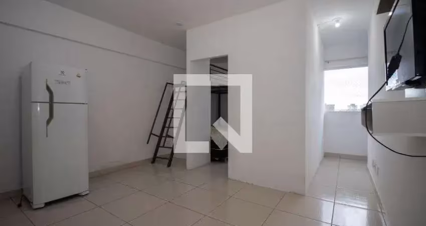Apartamento para aluguel - samambaia, 1 quarto,  31 m² - brasília