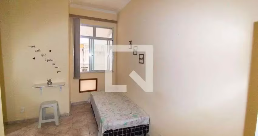 Kitnet / stúdio para aluguel - centro , 1 quarto,  23 m² - niterói
