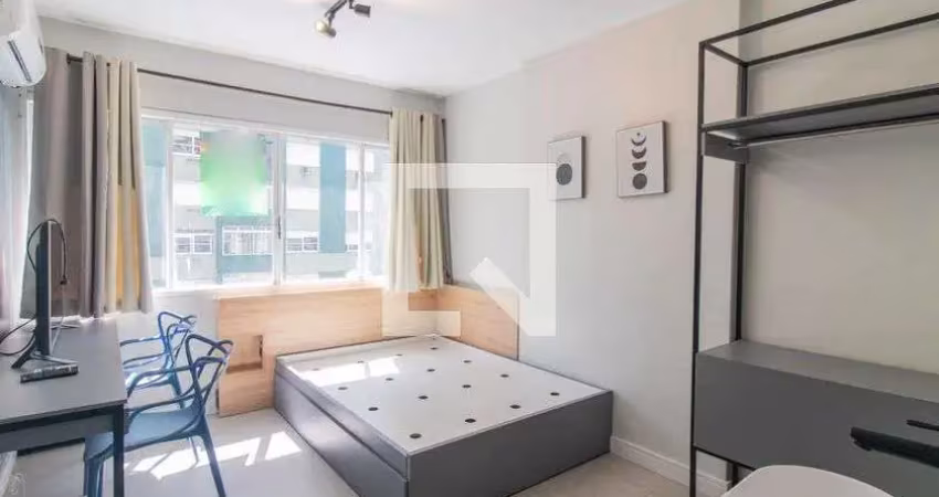 Apartamento para aluguel - centro histórico, 1 quarto,  20 m² - porto alegre