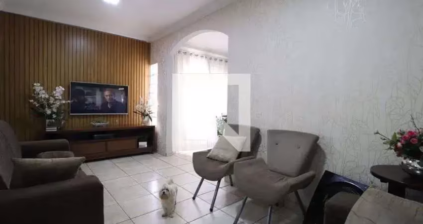 Casa para aluguel - cidade jardim, 3 quartos,  600 m² - uberlândia