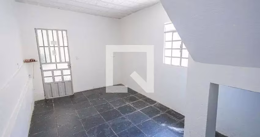 Casa para aluguel - planalto, 2 quartos,  70 m² - belo horizonte