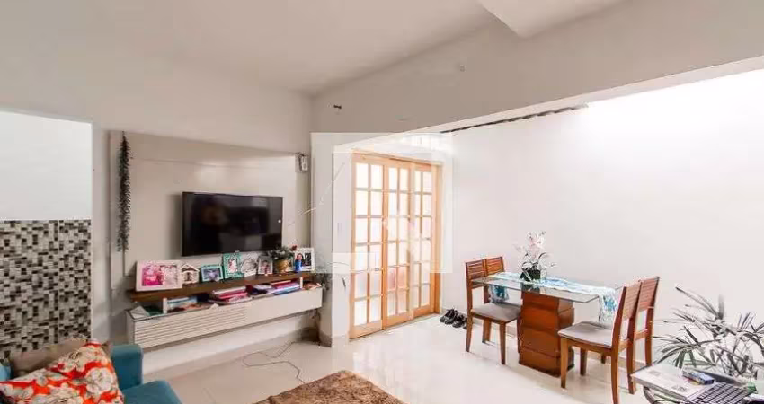 Casa com 1 quarto para alugar na Rua Hedi, Cangaíba, São Paulo