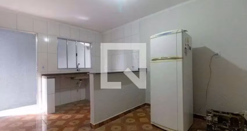 Casa com 1 quarto para alugar na Rua Doutor Barros Pimentel, Ponte Rasa, São Paulo