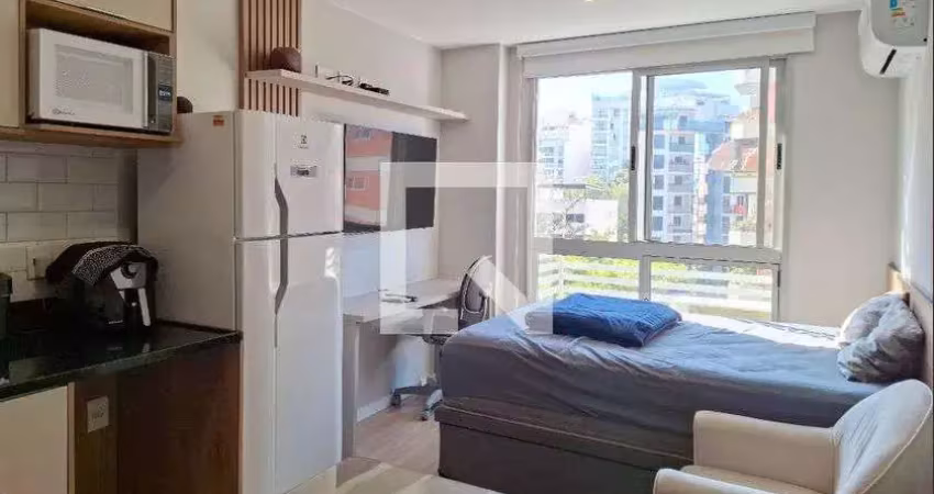 Kitnet / stúdio para aluguel - ingá, 1 quarto,  24 m² - niterói