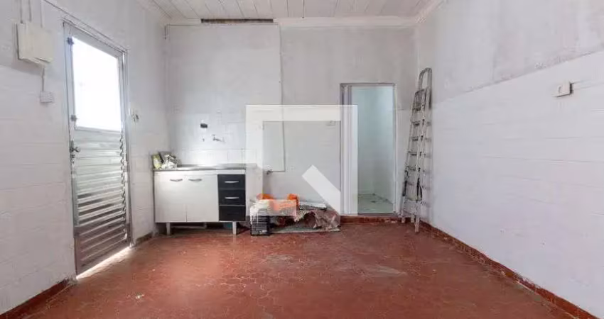 Casa com 1 quarto para alugar na Rua Doutor Nilton Silva, Artur Alvim, São Paulo
