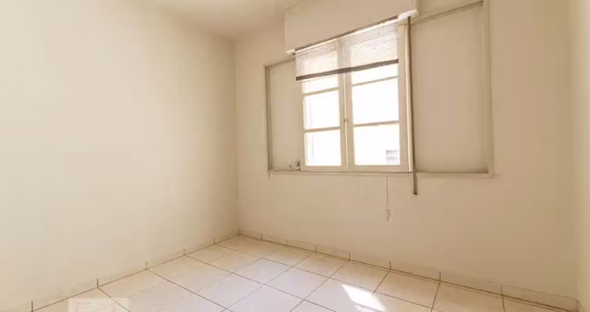 Kitnet / stúdio para aluguel - icaraí, 1 quarto,  30 m² - niterói