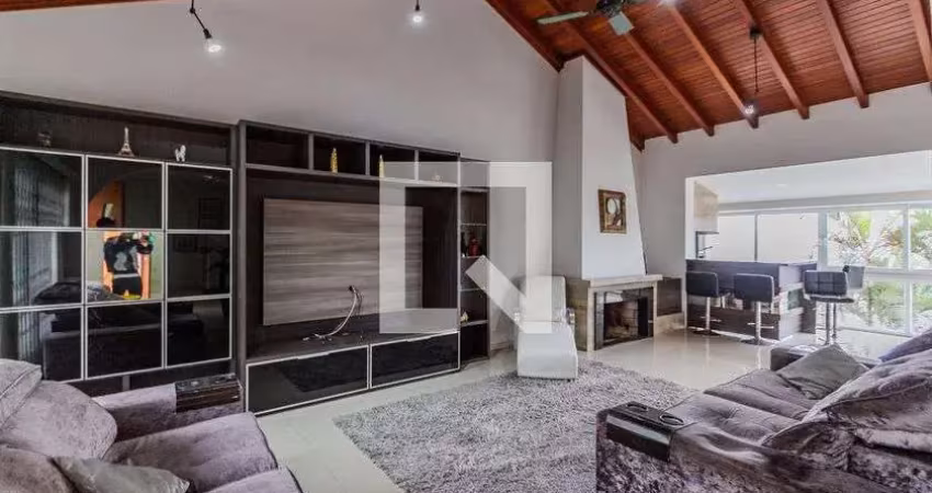 Casa / sobrado em condomínio para aluguel - nonoai, 3 quartos,  357 m² - porto alegre