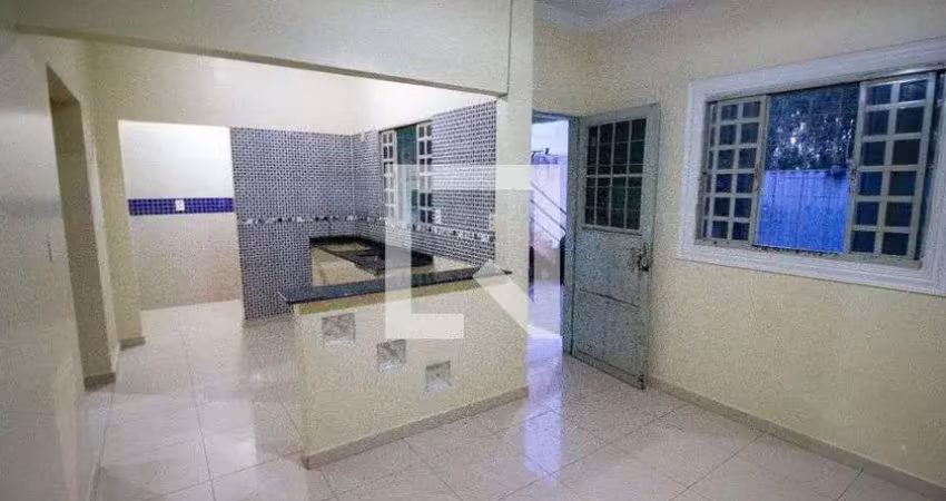 Casa para aluguel - samambaia sul, 2 quartos,  50 m² - brasília