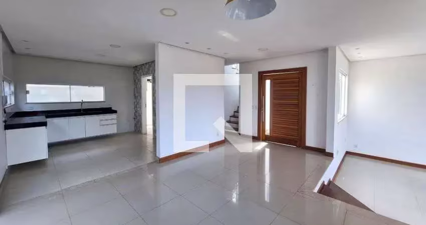Casa / sobrado em condomínio para aluguel - piratininga, 3 quartos,  360 m² - niterói