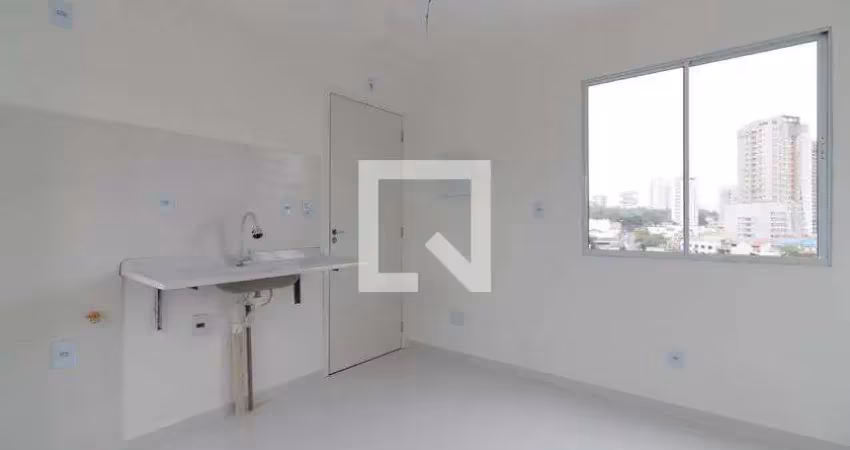 Casa com 2 quartos para alugar na Rua Licânia, Artur Alvim, São Paulo