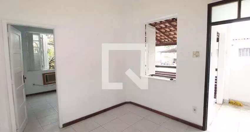 Apartamento para aluguel - piedade, 2 quartos,  70 m² - rio de janeiro