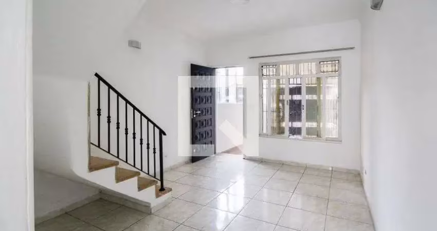 Casa com 2 quartos para alugar na Rua Doutor João Toniolo, Vila Miriam, São Paulo