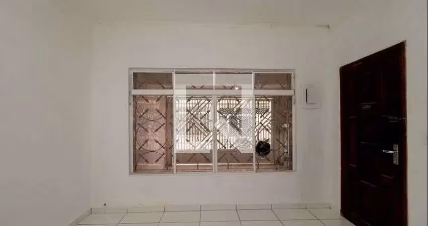 Casa com 2 quartos para alugar na Rua Primeira Cruz, Vila Alpina, São Paulo