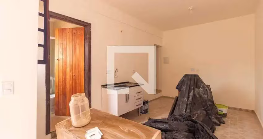 Casa com 1 quarto para alugar na Rua Lourival Vieira da Silva, Vila Dalva, São Paulo