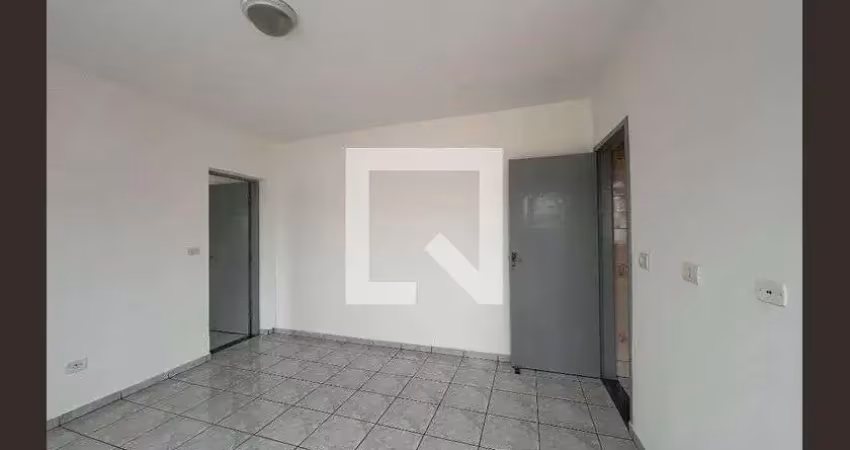 Casa com 1 quarto para alugar na Rua Cecília Bonilha, Piqueri, São Paulo