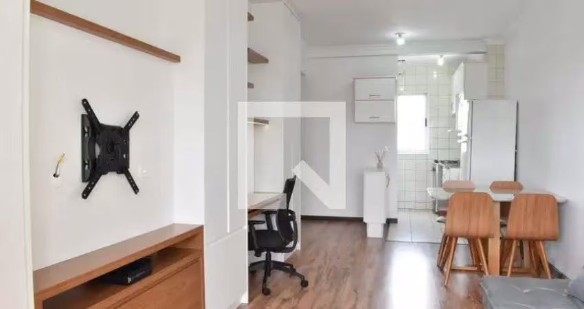 Apartamento para aluguel - centro, 1 quarto,  64 m² - curitiba