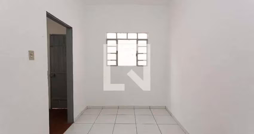 Casa com 1 quarto para alugar na Rua Durvalina, Vila Matilde, São Paulo