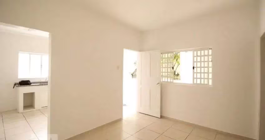 Casa com 1 quarto para alugar na Avenida do Guacá, Mandaqui, São Paulo
