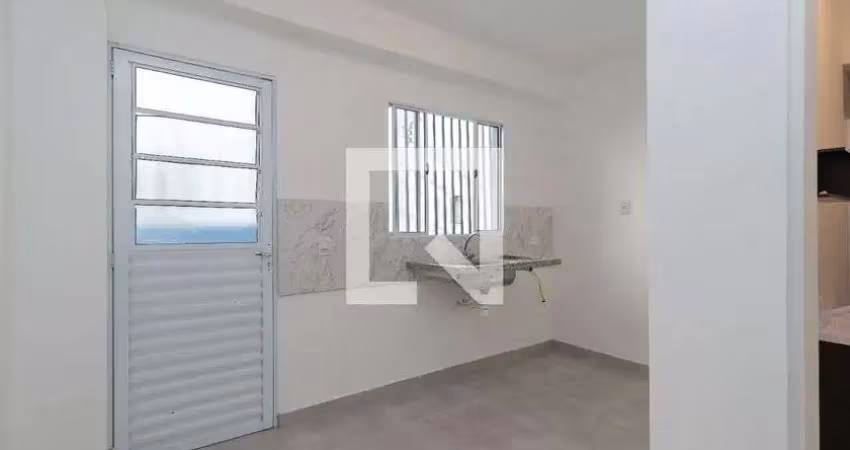 Casa com 2 quartos para alugar na Rua Adelfa de Figueiredo, Mandaqui, São Paulo