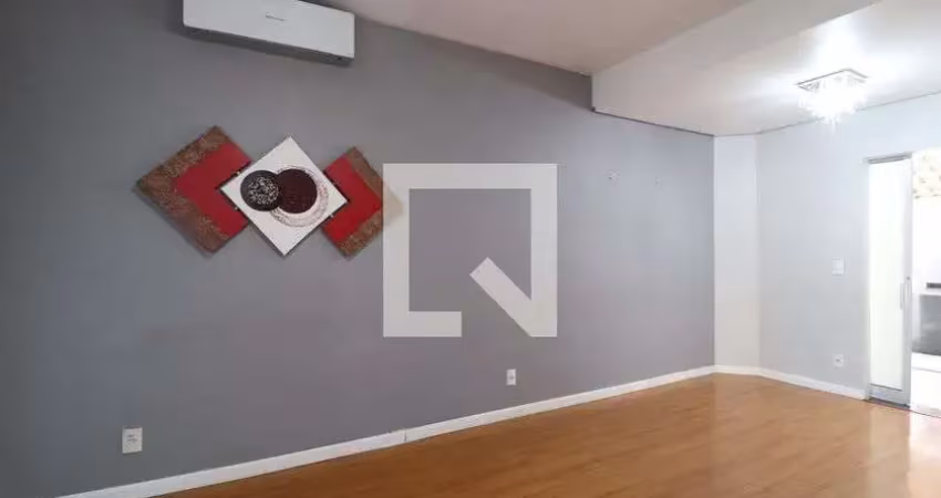 Casa / sobrado em condomínio para aluguel - tubalina, 3 quartos,  176 m² - uberlândia