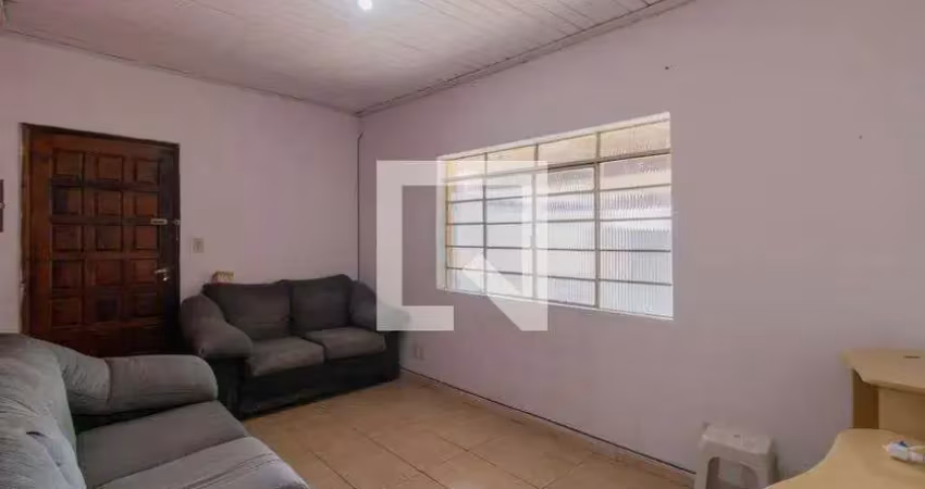 Casa com 1 quarto para alugar na Rua Soldado Antônio Coelho da Silveira, Vila Augusta, Guarulhos