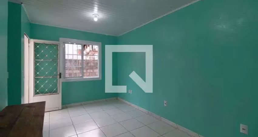 Casa com 1 quarto para alugar na Rua Afonso Arinos, Cavalhada, Porto Alegre