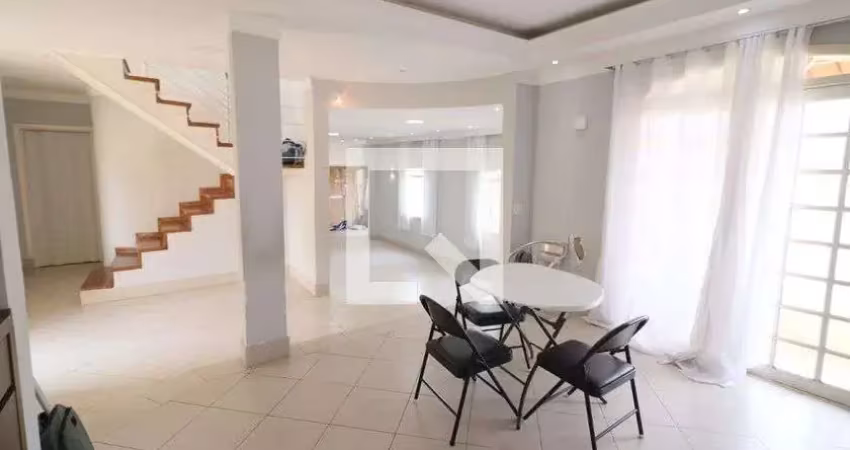 Casa com 5 quartos para alugar na Rua Geraldo José de Almeida, Adalgisa, Osasco