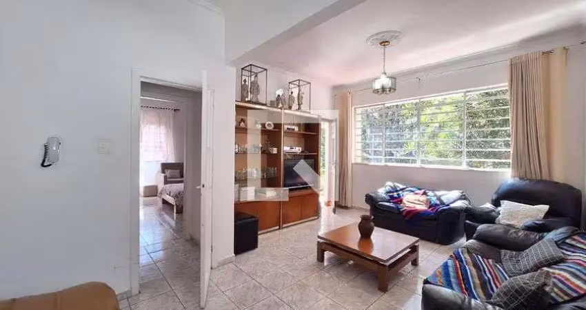 Casa com 4 quartos para alugar na Rua Piraí, Alto da Lapa, São Paulo