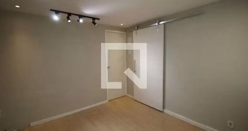 Apartamento para aluguel - ramos, 2 quartos,  39 m² - rio de janeiro