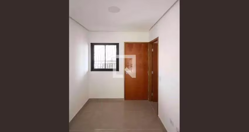 Casa com 2 quartos para alugar na Rua Cláudio Luís da Costa, Vila Formosa, São Paulo