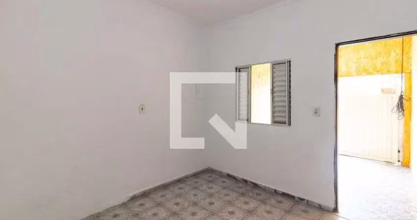Casa com 1 quarto para alugar na Rua Santo Anastácio, Nova Mirim, Praia Grande