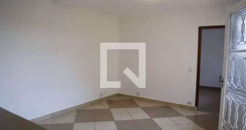 Casa com 1 quarto para alugar na Rua Salvador Sala, Piqueri, São Paulo