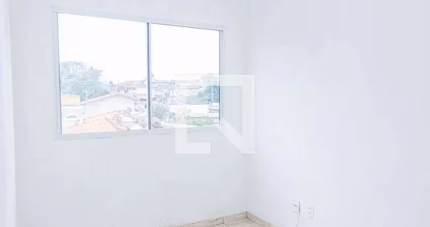 Apartamento para aluguel - jardim cristal, 2 quartos,  52 m² - são paulo