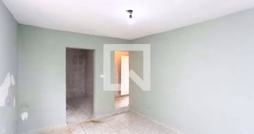Casa com 1 quarto para alugar na Rua Judith Passald Esteves, Vila Sônia, São Paulo