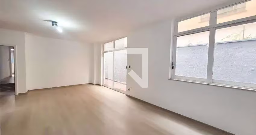 Casa com 3 quartos para alugar na Rua Doutor Teodoro Langard, Bonfim, Campinas