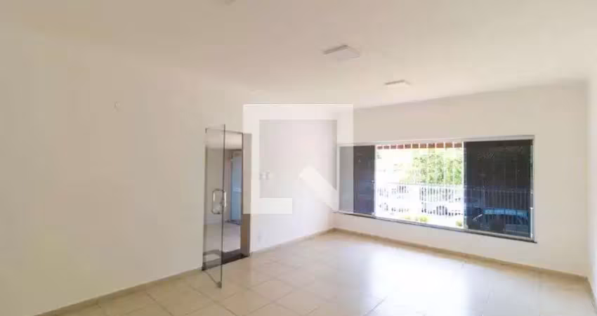 Casa com 4 quartos para alugar na Rua Frei Manoel da Ressurreição, Jardim Guanabara, Campinas