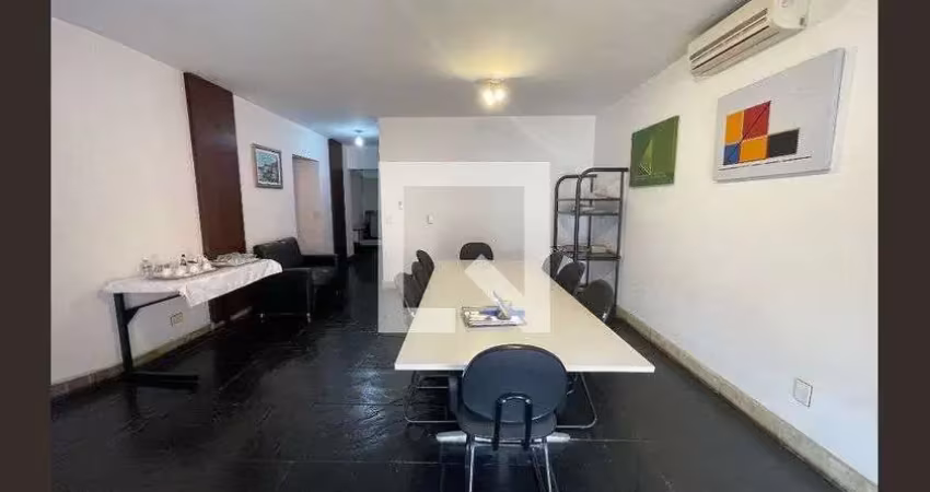 Casa com 7 quartos para alugar na Rua Romão Gomes, Butantã, São Paulo