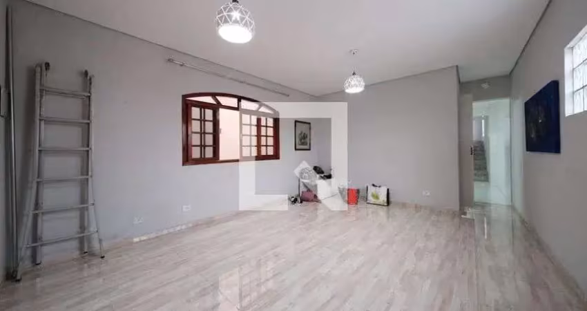 Casa com 2 quartos para alugar na Rua Agustin Pujol, Cangaíba, São Paulo
