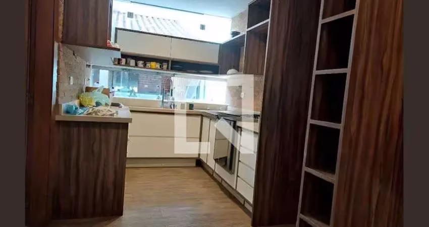 Casa com 4 quartos para alugar na Rua Padre José de Anchieta, Santo Amaro, São Paulo