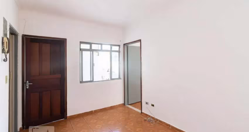 Casa com 1 quarto para alugar na Rua Aperuá, Ponte Rasa, São Paulo