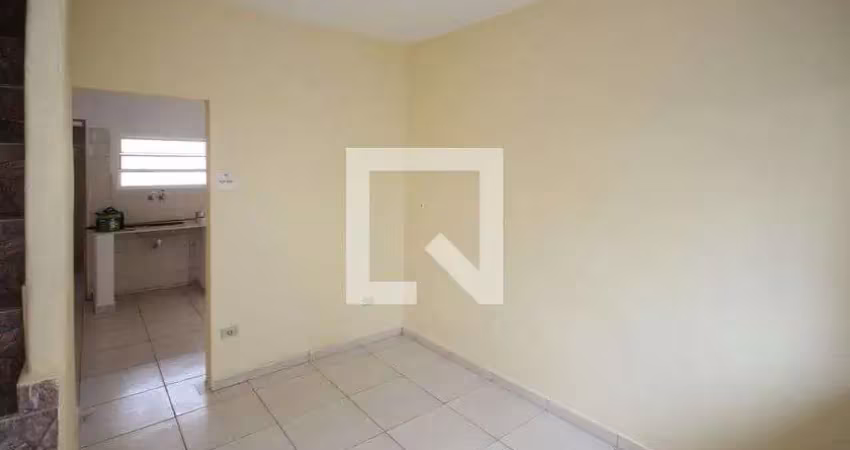Casa com 2 quartos para alugar na Avenida Escragnolle Dória, Vila Formosa, São Paulo