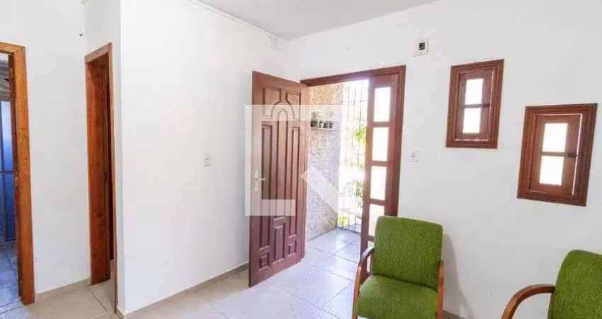 Casa com 1 quarto para alugar na Rua Bazilio Pellin Filho, Camaquã, Porto Alegre