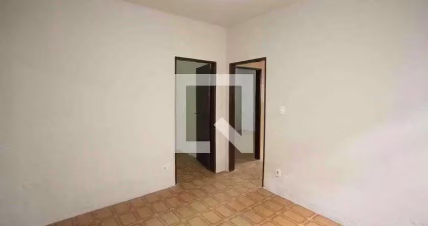 Casa com 3 quartos para alugar na Rua Ana Clara, Vila Mendes, São Paulo