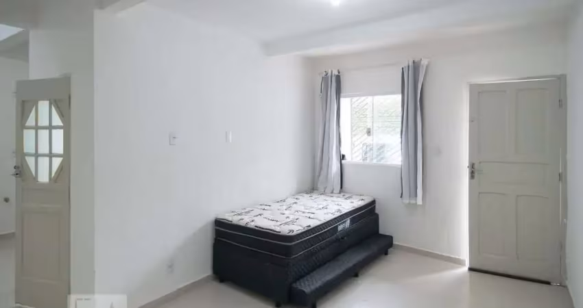 Casa com 1 quarto para alugar na Rua Benjamin Costa, Campo Belo, São Paulo