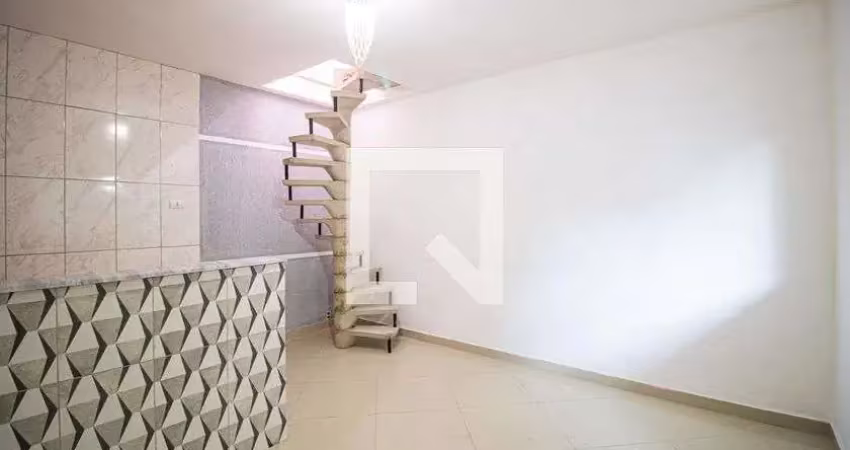 Casa com 2 quartos para alugar na Rua da Esperança, Vila Gustavo, São Paulo