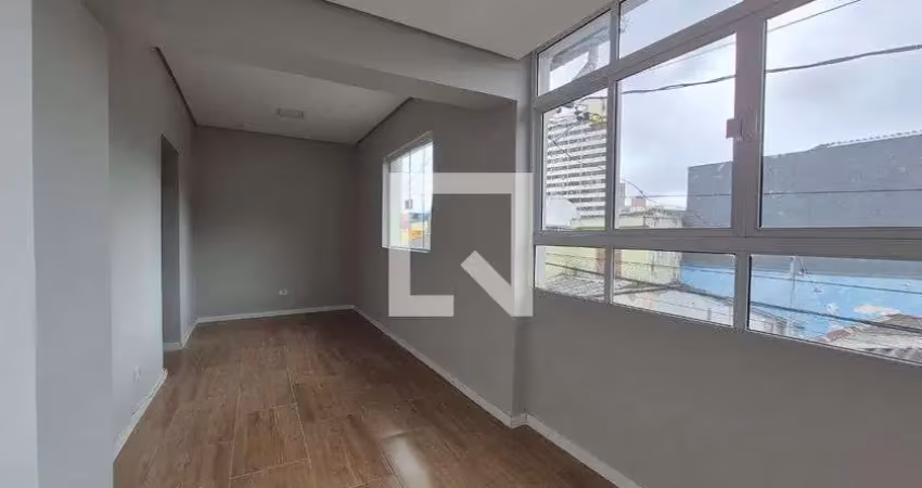 Casa com 1 quarto para alugar na Travessa Lucinda, Centro, Santo André