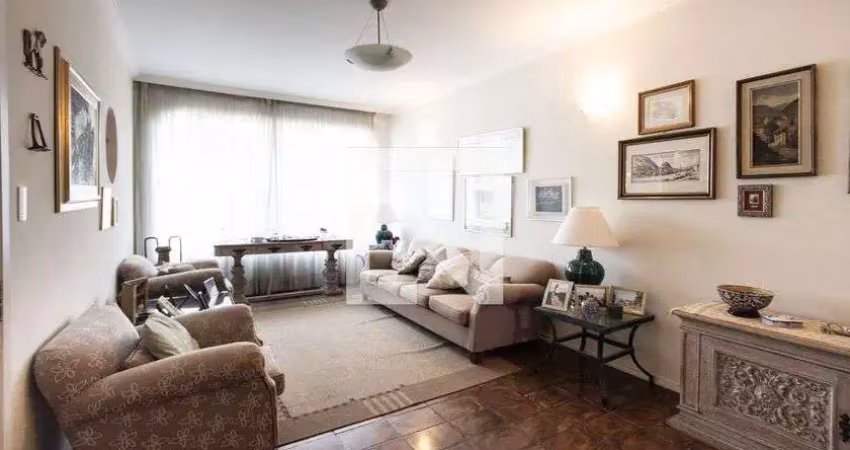 Casa com 3 quartos para alugar na Rua Princesa Leopoldina, Alto da Lapa, São Paulo