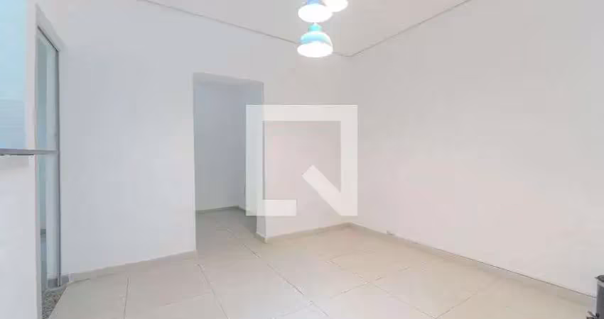 Casa com 2 quartos para alugar na Rua Doutor Penaforte Mendes, Consolação, São Paulo