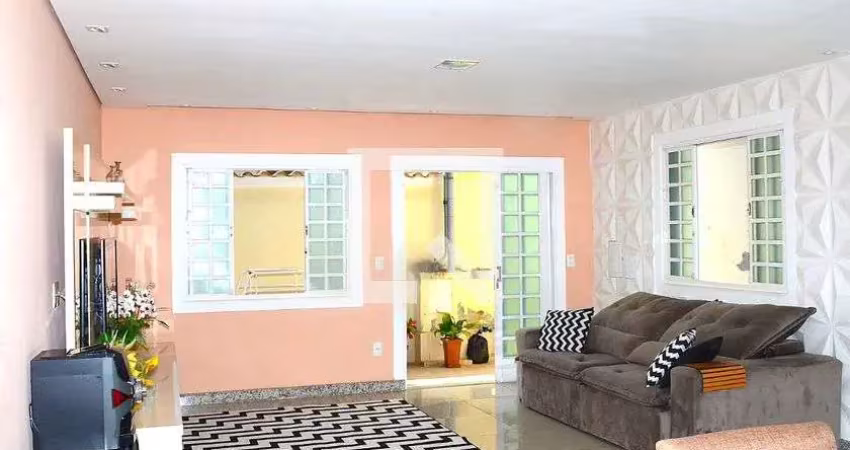 Casa para aluguel - goiânia, 2 quartos,  280 m² - belo horizonte
